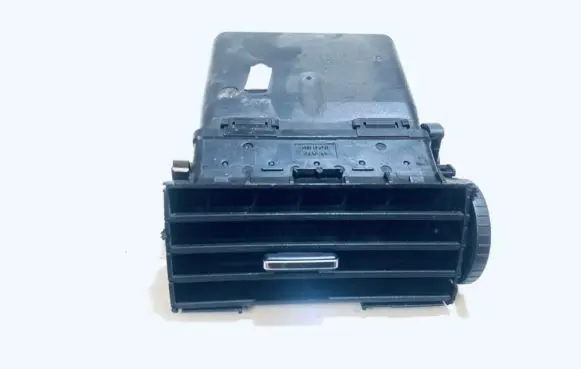 Ford C-MAX I Dash center air vent grill 3m51r014l21be 3m51-r014l21be