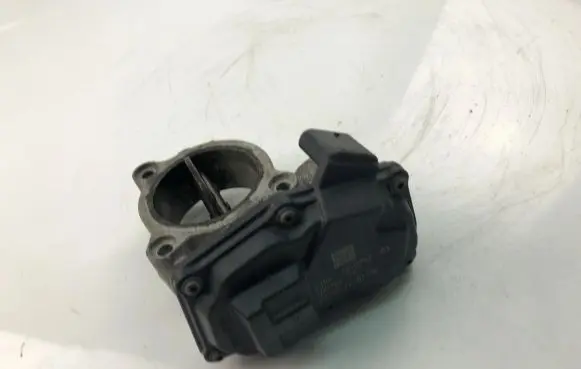 BMW X3 F25 Throttle valve 7810752