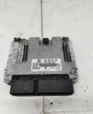 Volkswagen PASSAT B6 Engine control unit/module 03G906021DP 1039S12039