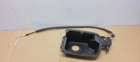 Jeep Grand Cherokee Fuel tank cap trim 68045460AC PACT00103312 93785L