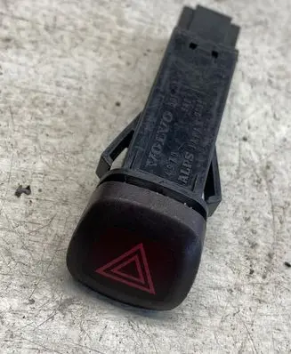 Volvo XC90 Hazard light switch 9168302