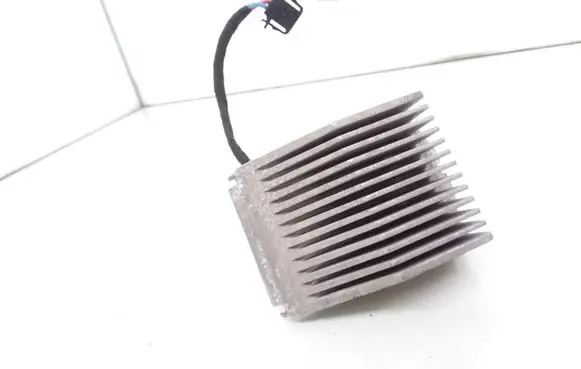 Skoda Rapid (NH) Heater blower motor/fan resistor 6Q1907521B B3306002