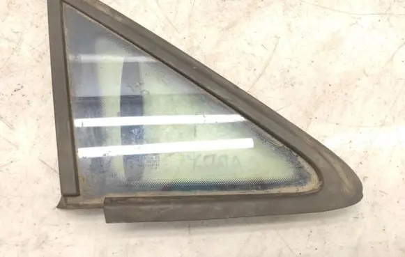 Volkswagen Caddy Front triangle window/glass 2K0845412G AS2 M23100