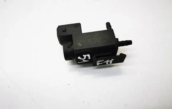 BMW 5 F10 F11 Turbo solenoid valve 1742712 702234100