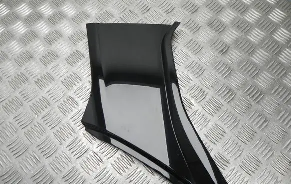 Roof trim bar molding cover