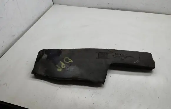 Seat Alhambra (Mk2) Fender foam support/seal 7N0864236A