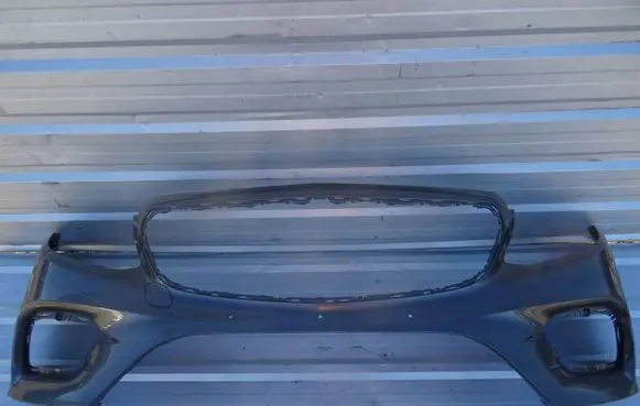 Mercedes-Benz E W238 Front bumper R18P2
