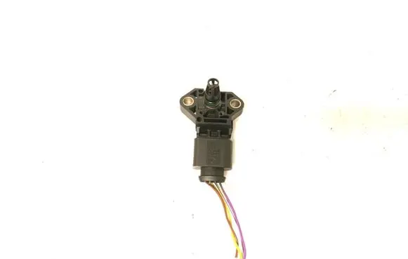 Volkswagen Touran II Air pressure sensor 03G906051E