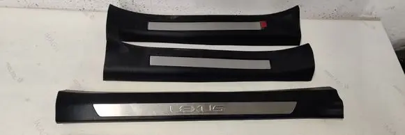 Lexus RX 450H Foot area side trim 