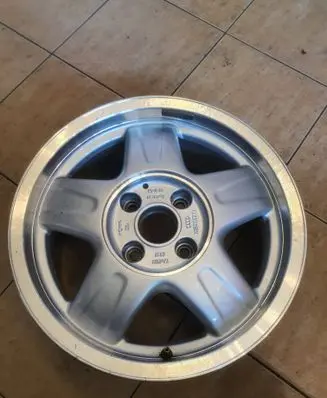 Audi 80 90 S2 B4 R15 alloy rim 8A0601025M