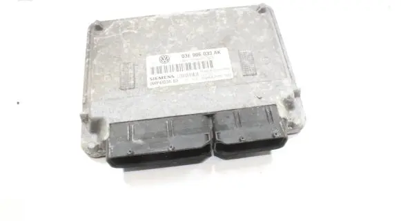 Volkswagen Polo Engine control unit/module 03E906033AK 5WP44236