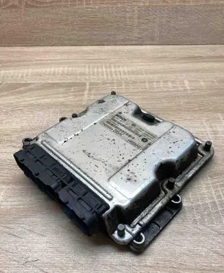 Chrysler Voyager Engine control unit/module ECU P05094285AE 0281012121 HB5AA0