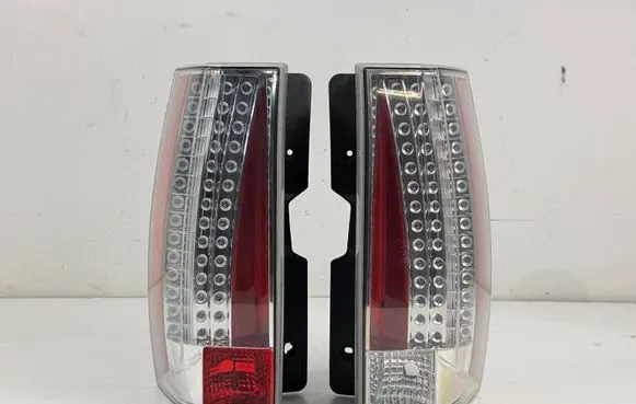 Cadillac Escalade Rear/tail lights set 