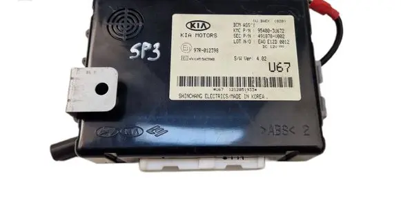 KIA Sportage Door central lock control unit/module 954003U672