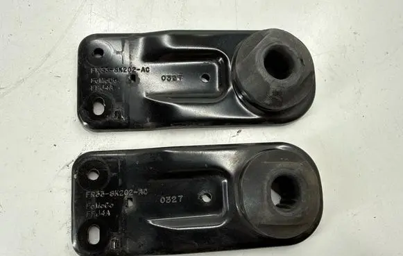 Ford Mustang VI Radiator support slam panel bracket FR338K202AC