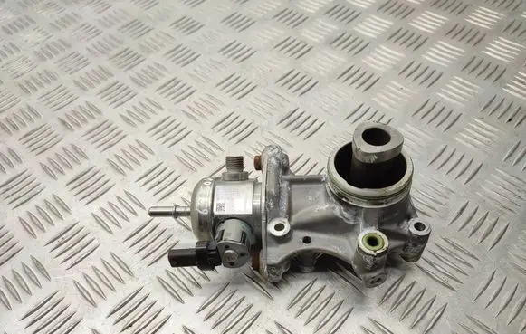 Peugeot 308 Fuel injection high pressure pump 9817670080 9811831280