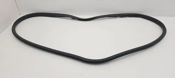 Volvo V60 Front door rubber seal 893991