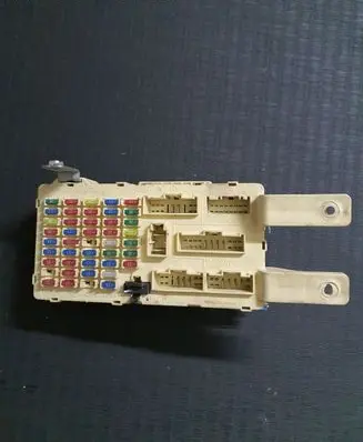 Hyundai Santa Fe Fuse module 919502B200