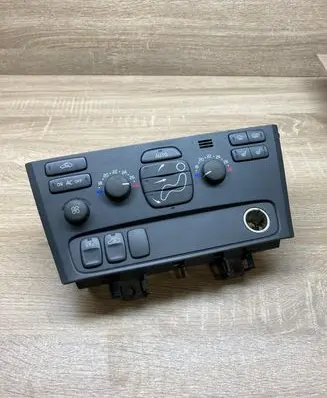 Volvo V70 Climate control unit 