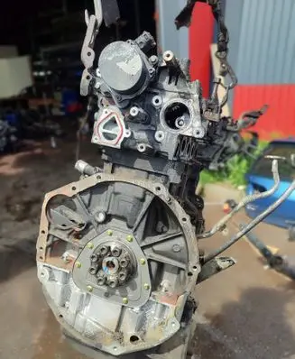 Nissan Navara D23 Engine YS23 YS23C270