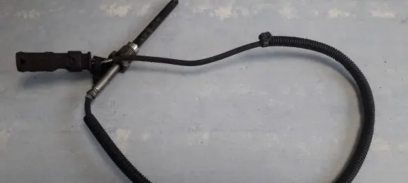 Mercedes-Benz C AMG W204 Exhaust gas temperature sensor a0071539528
