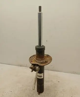 Volkswagen Touran I Front shock absorber/damper
