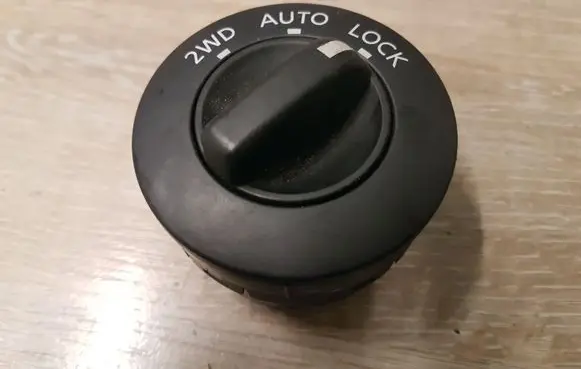 Nissan X-Trail T30 Light switch