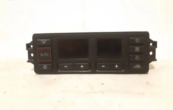 Audi A4 S4 B5 8D Climate control unit 5HB00760800 8L0820043B