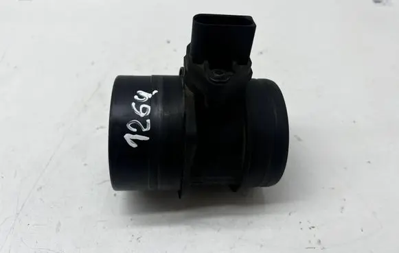 Volkswagen PASSAT B6 Mass air flow meter 074906461B 0281002461