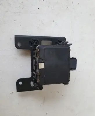 Volkswagen Golf VII Distronic sensor radar 5Q0907572k