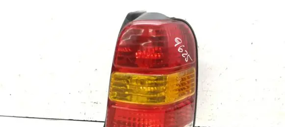 Ford Maverick Rear/tail lights 4L8413B504E