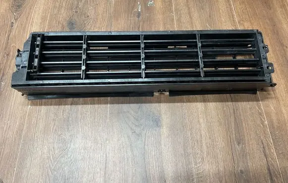 Nissan Qashqai Intercooler air guide/duct channel 62322HV80B