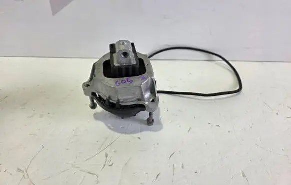 BMW X5 G05 Engine mount vacuum valve 