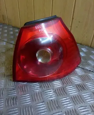 Volkswagen Golf V Rear/tail lights 4VFX13404AA