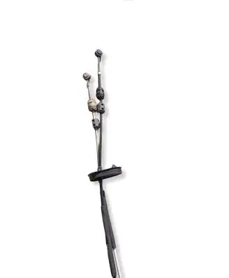 Opel Astra J Gear shift cable linkage 55563703