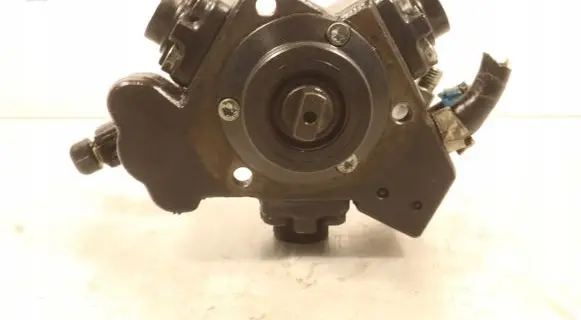 Opel Astra H Fuel injection high pressure pump 0445010157