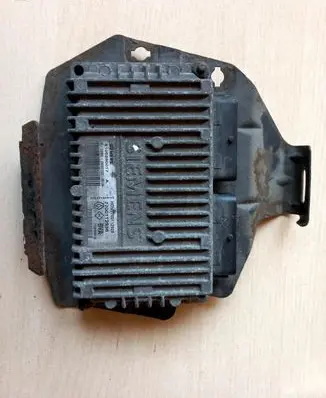 Renault Laguna I Engine control unit/module S105280017