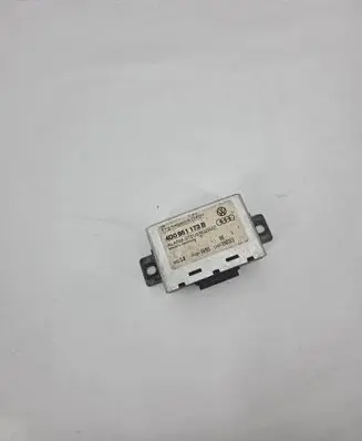 Audi A8 S8 D2 4D Alarm control unit/module 4D0951173B 950203
