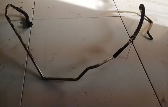 Peugeot 206 Air conditioning (A/C) pipe/hose