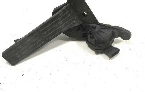 Hyundai i30 Accelerator throttle pedal 32700XXXX