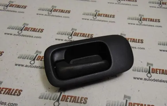 Honda CR-V Front door interior handle