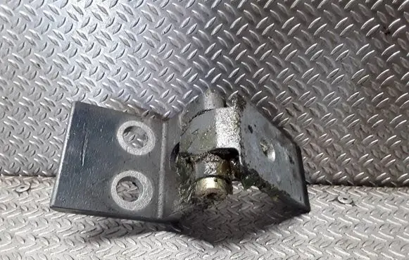Peugeot 607 Front door upper hinge