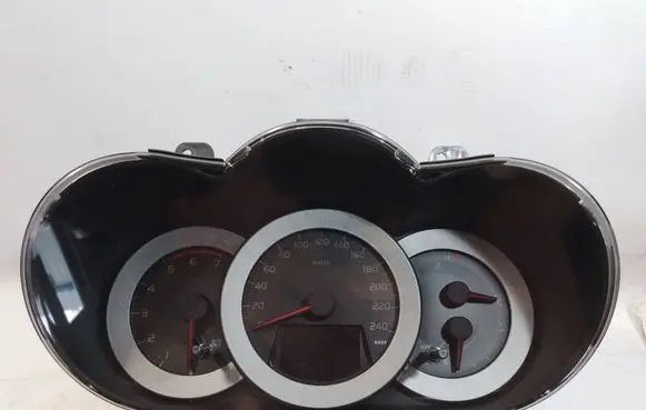 Toyota RAV 4 (XA30) Speedometer (instrument cluster) 83800-42D03 257440-3330