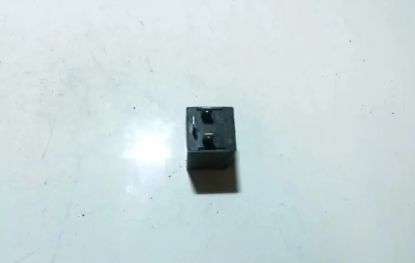 Alfa Romeo 166 Other relay a131