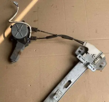 Honda Accord Rear door window regulator with motor
