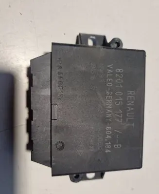 Opel Movano B Parking PDC control unit/module 8201015177