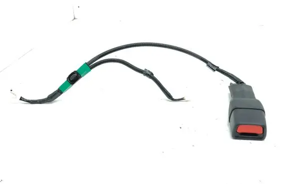 Toyota Corolla E210 E21 Front seatbelt buckle B630