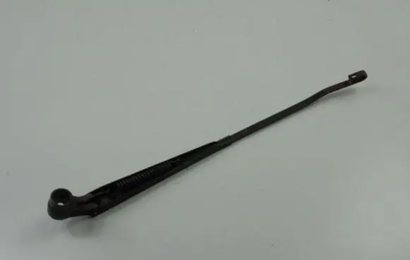 Suzuki Wagon R+ Front wiper blade arm