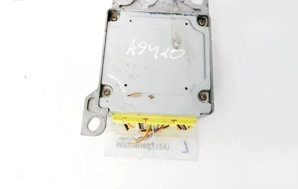 Nissan X-Trail T30 Airbag control unit/module 988208h405 040723