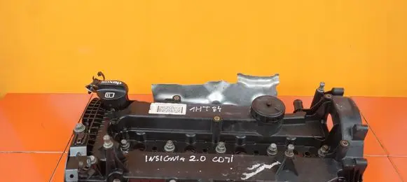 Opel Insignia A Rocker cam cover 55578301 B20DTH